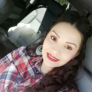 Meet your Posher, Tasha